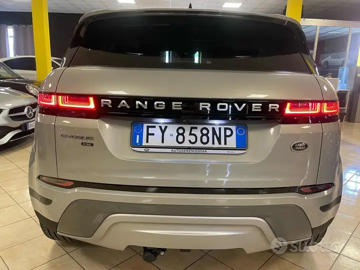 Land Rover Range Rover Evoque 2020 photo 4