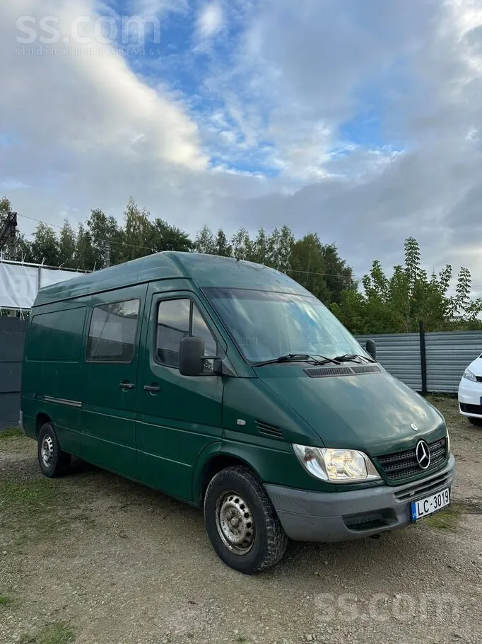 Mercedes-Benz Sprinter