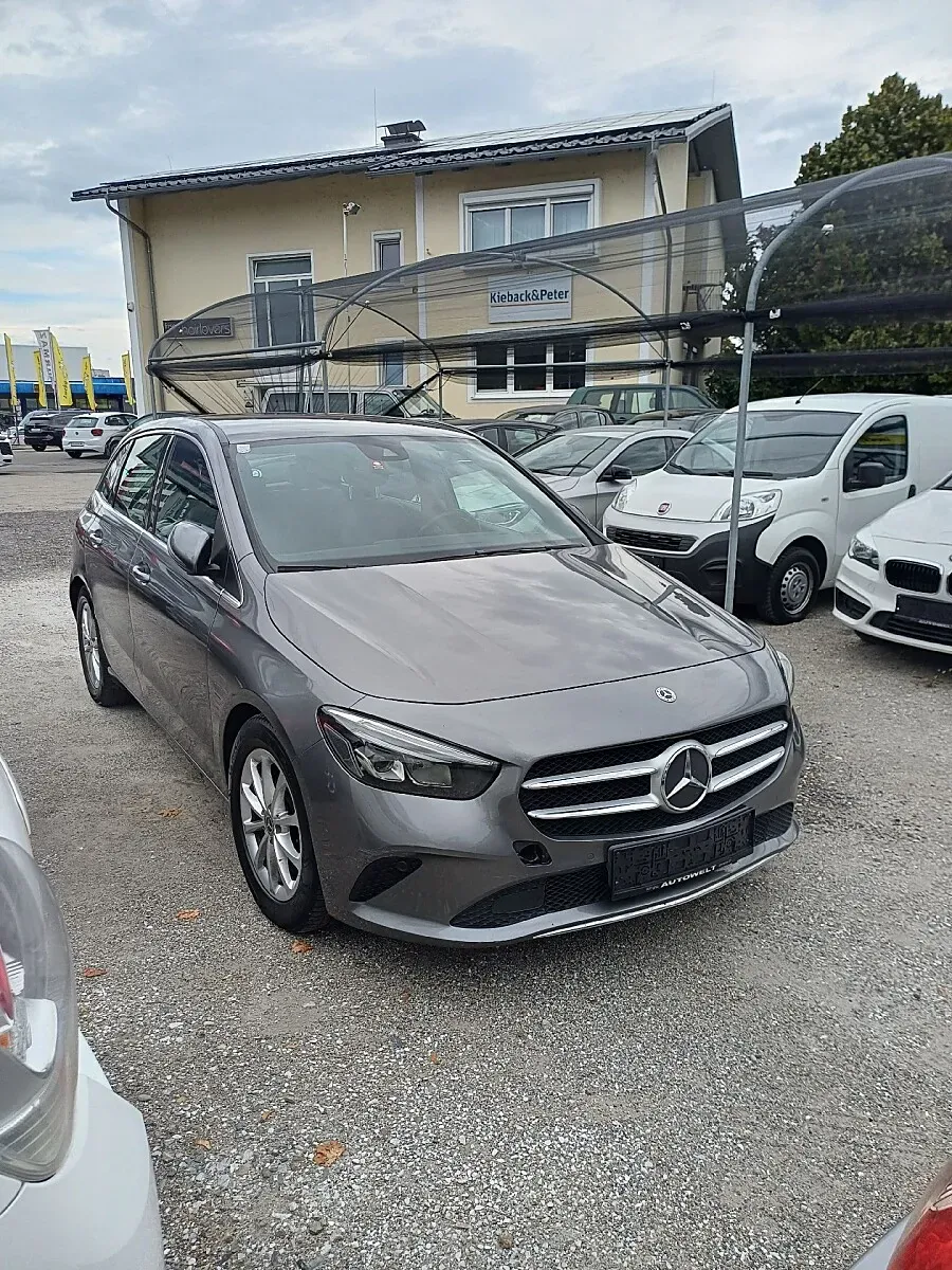 Mercedes-Benz B-Class 2019 photo 3