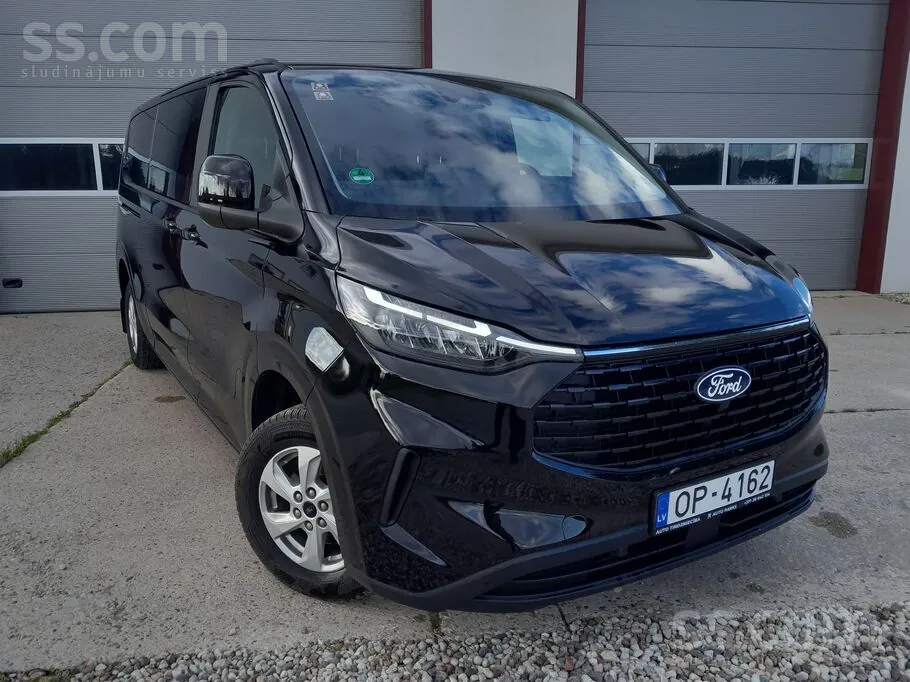 Ford Tourneo Custom 2025 photo 2