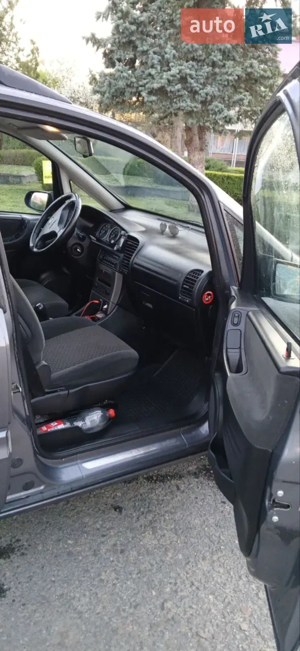 Opel Zafira 2005 photo 5