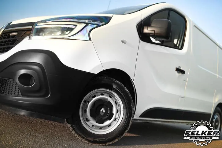 Renault Trafic 2019 photo 2