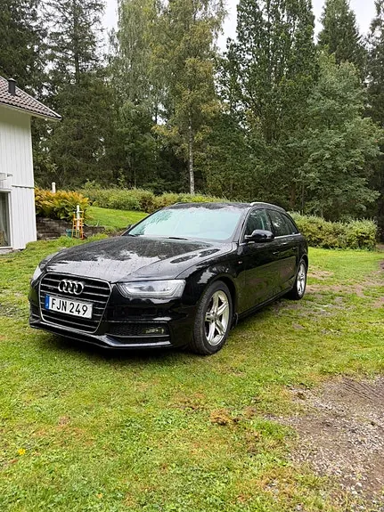 Audi A4 2014 photo 3