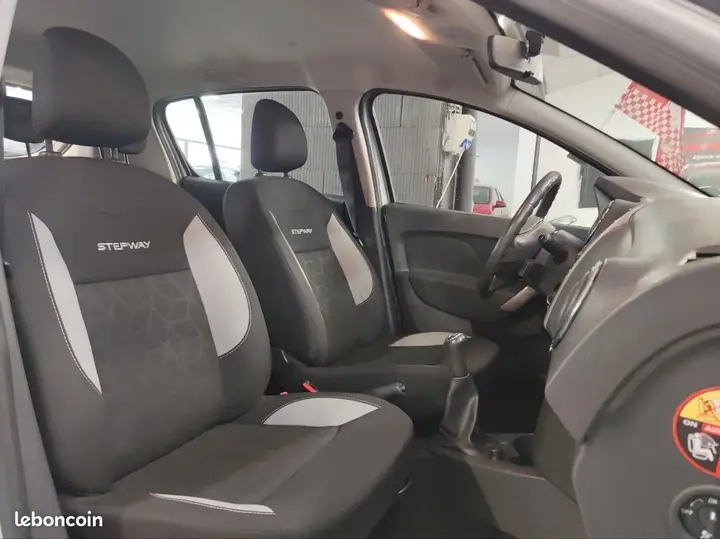 Dacia Sandero 2015 photo 4