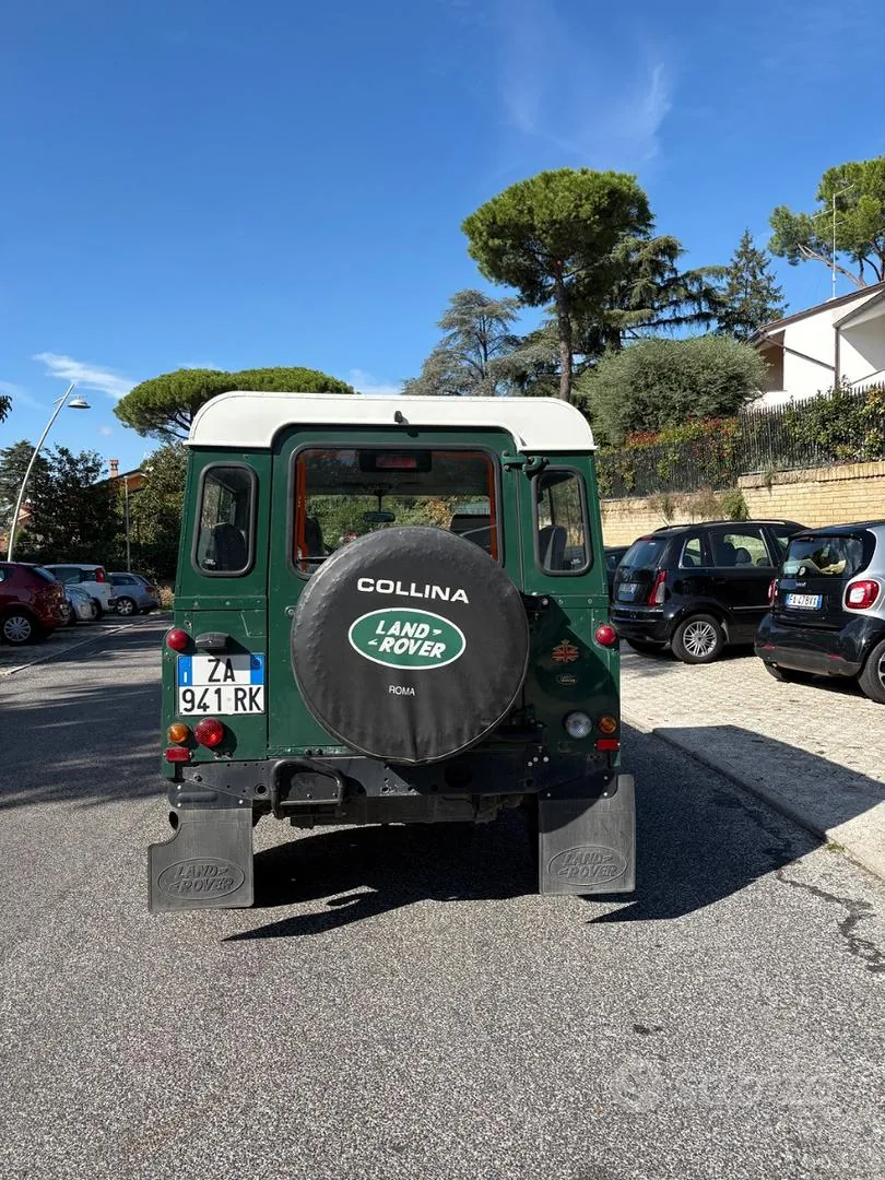 Land Rover Defender 2003 photo 3