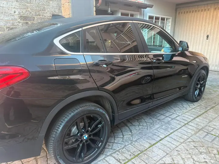 BMW X4 2016 photo 3