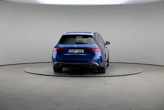 Mercedes-Benz C 300 E 2023 photo 2