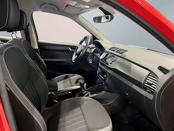 Skoda Fabia 2020 photo 5