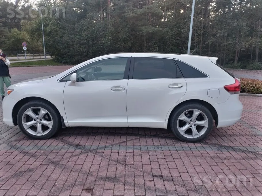 Toyota Venza 2010 photo 5