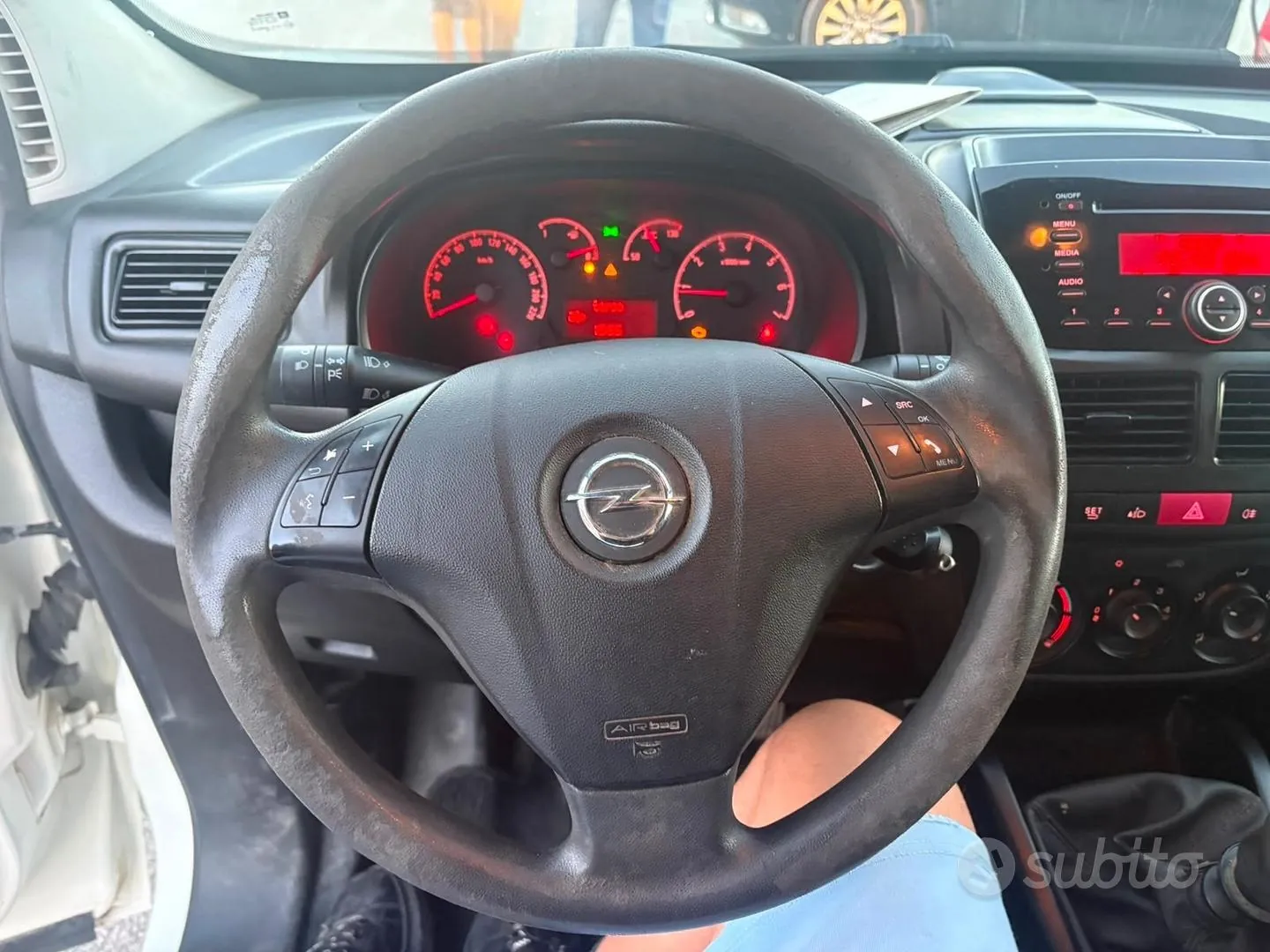 Opel Combo 2018 photo 2