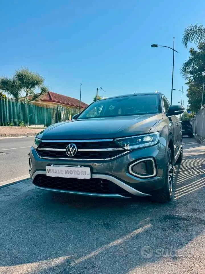 Volkswagen T-Roc 2023 photo 5