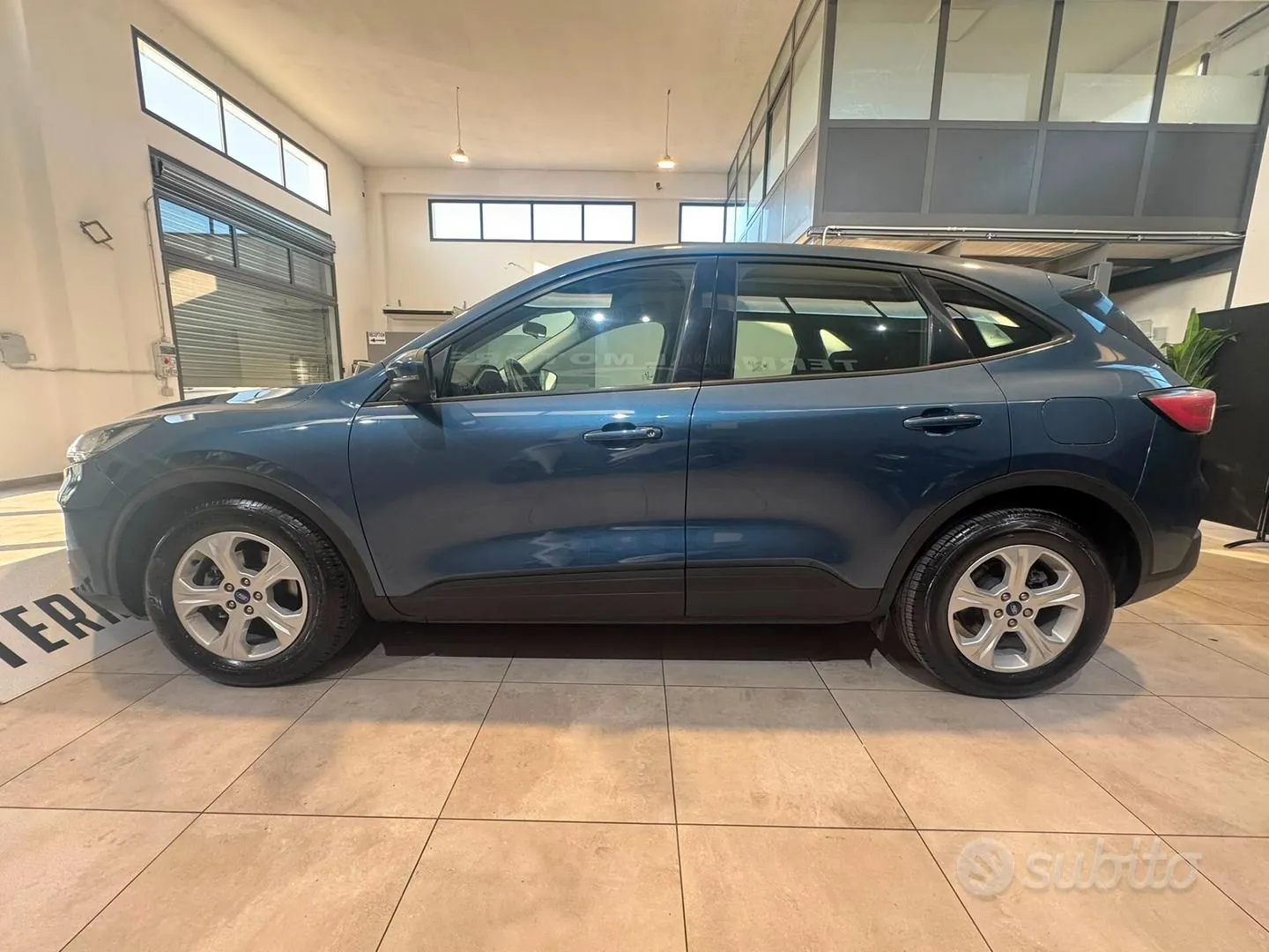 Ford Kuga 2023 photo 4