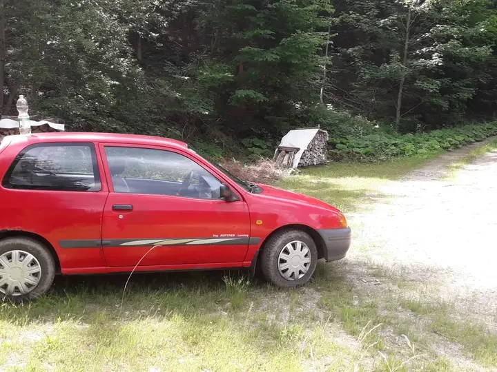 Toyota Starlet