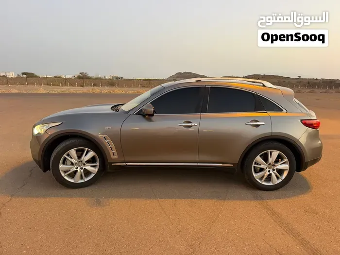 Infiniti Fx35