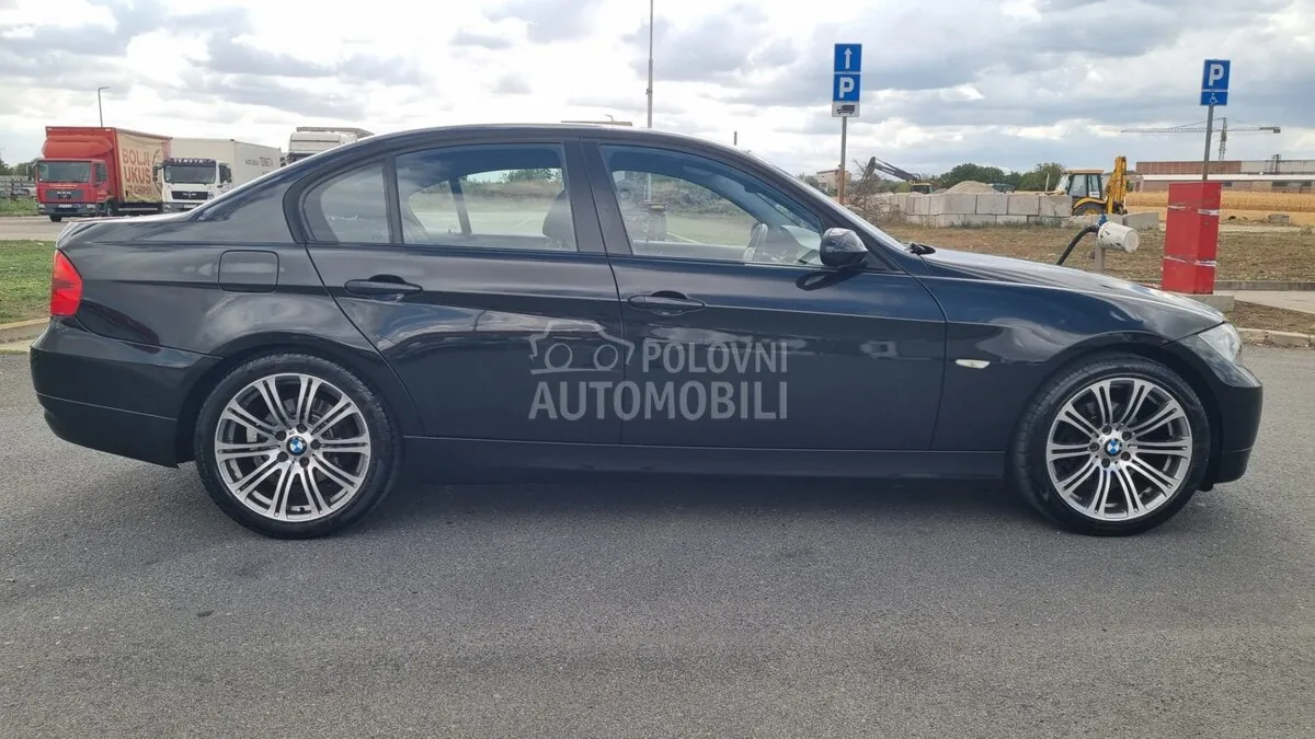 BMW 320 2008 photo 4