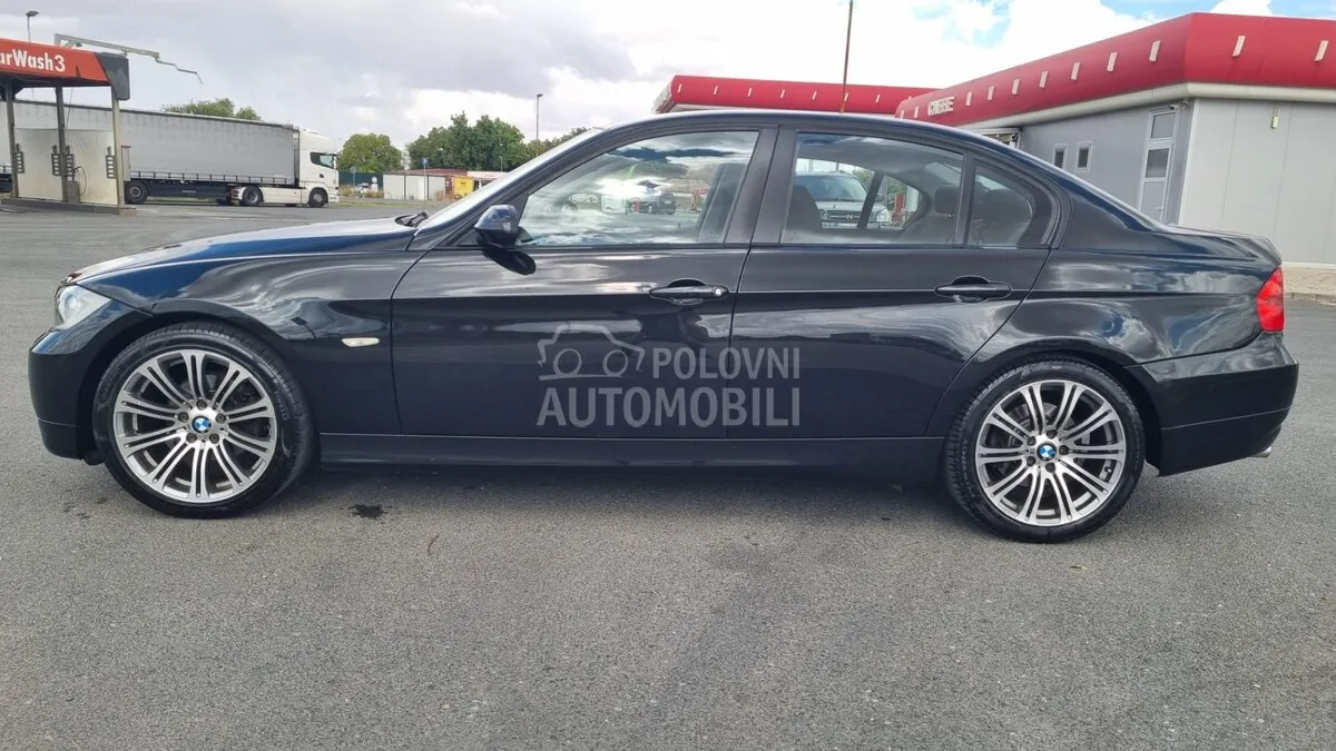 BMW 320 2008 photo 3