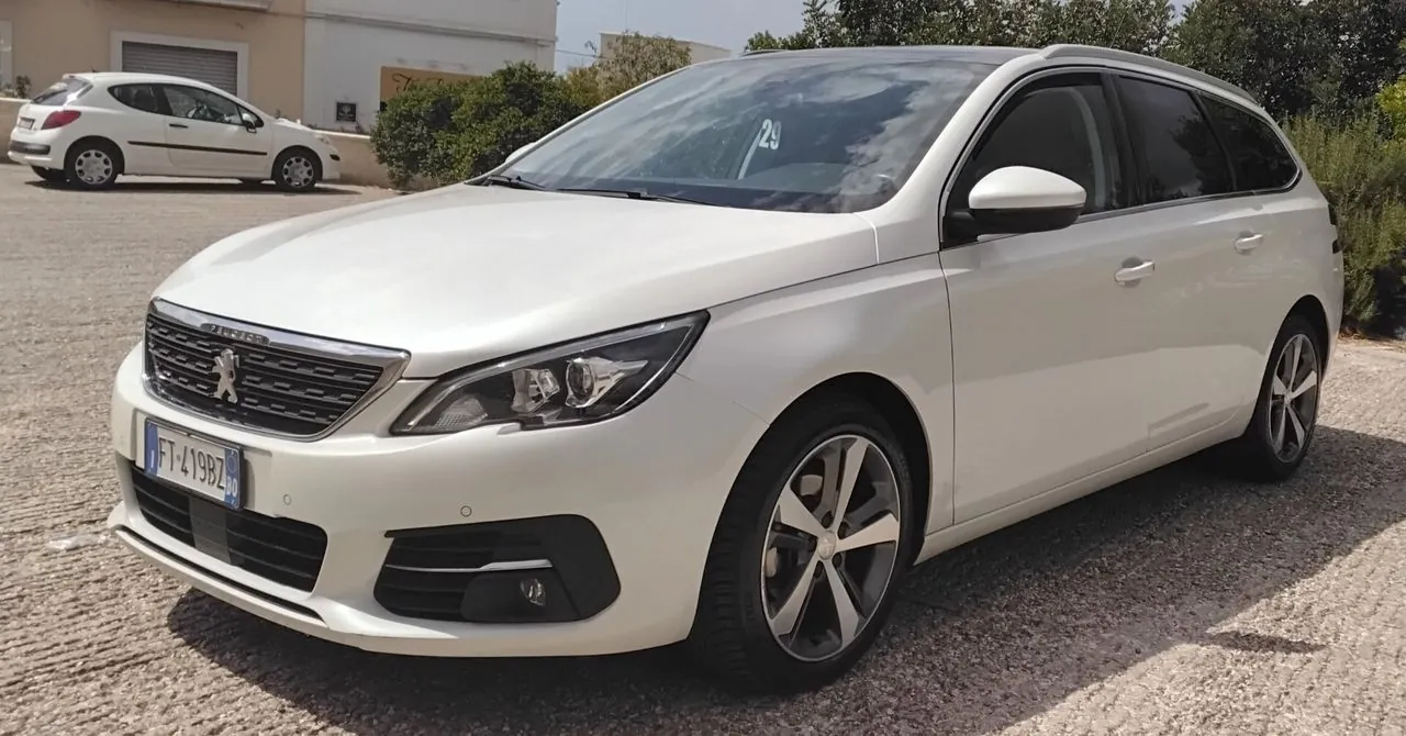 Peugeot 308