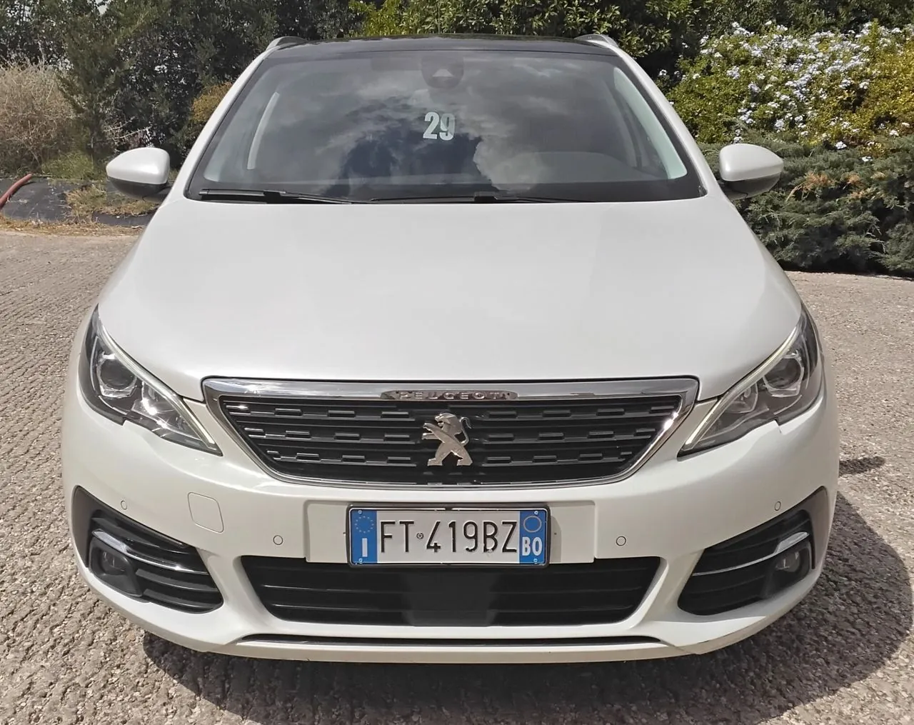 Peugeot 308 2019 photo 3