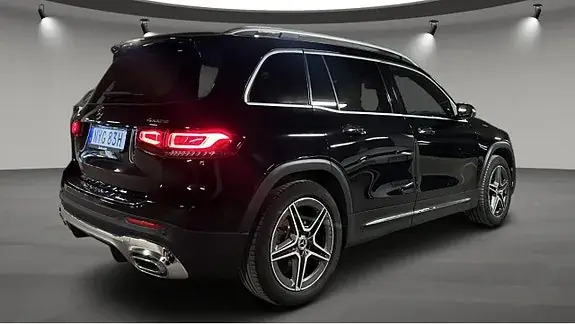 Mercedes-Benz Glb200 2023 photo 3
