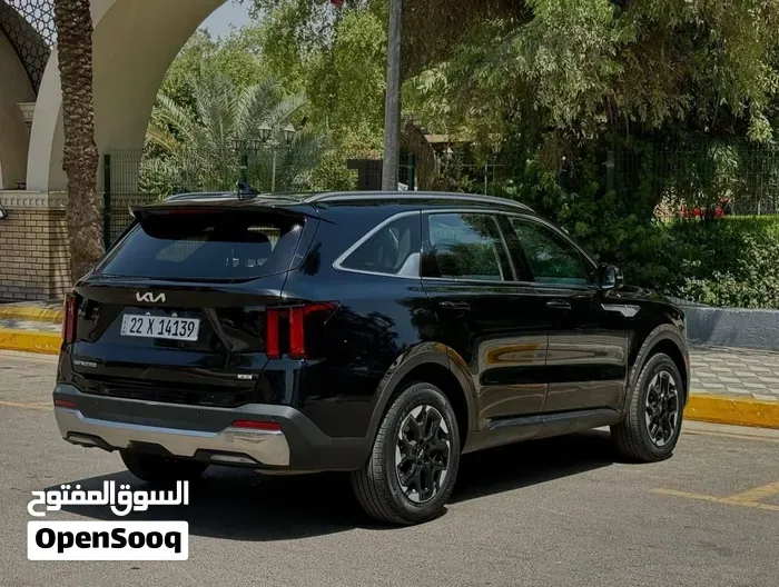 Kia Sorento 2024 photo 2