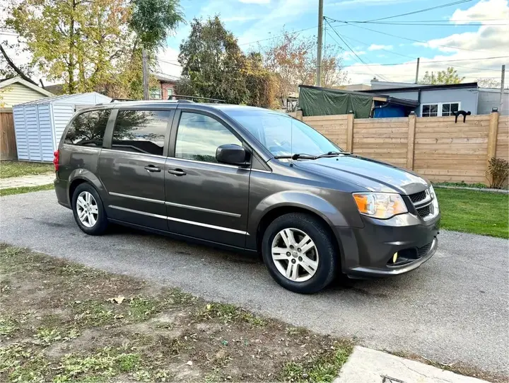 Dodge Grand Caravan 2017 photo 5