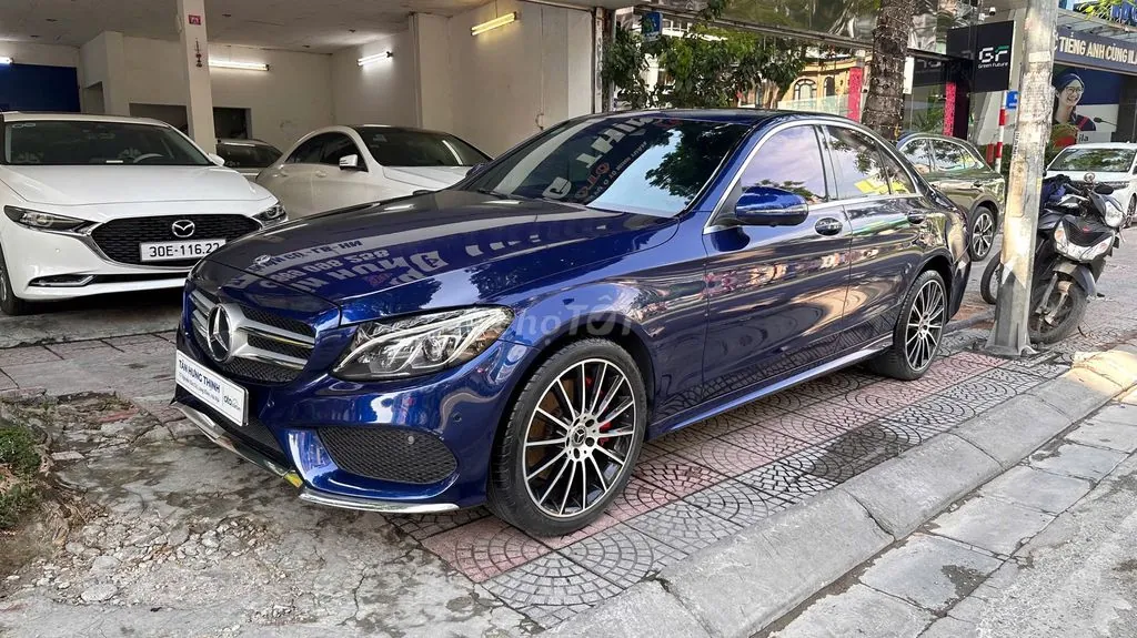 Mercedes-Benz C-Class 2018 photo 3