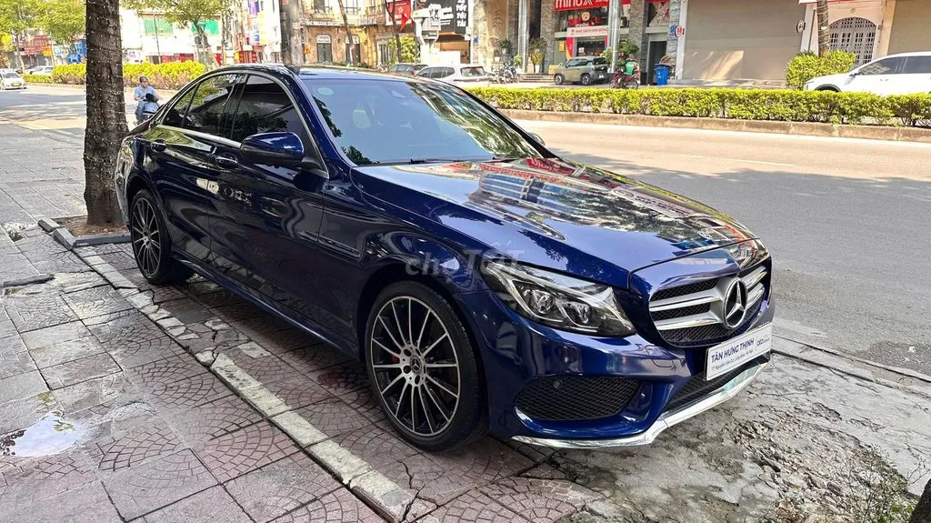 Mercedes-Benz C-Class 2018 photo 2