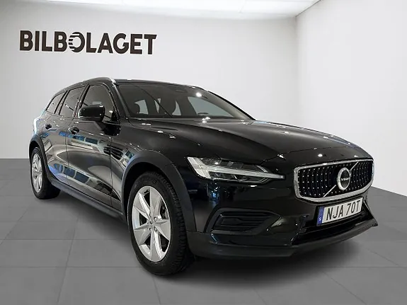 Volvo V60 Cross Country 2024 photo 5
