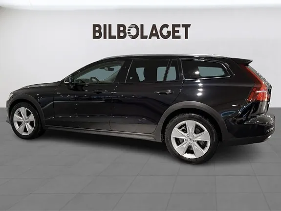 Volvo V60 Cross Country 2024 photo 2