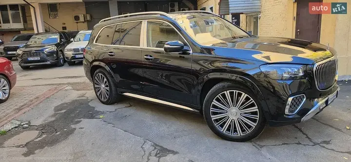 Mercedes-Benz Maybach 2023 photo 5