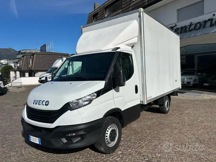 Iveco Daily 2024 photo 2