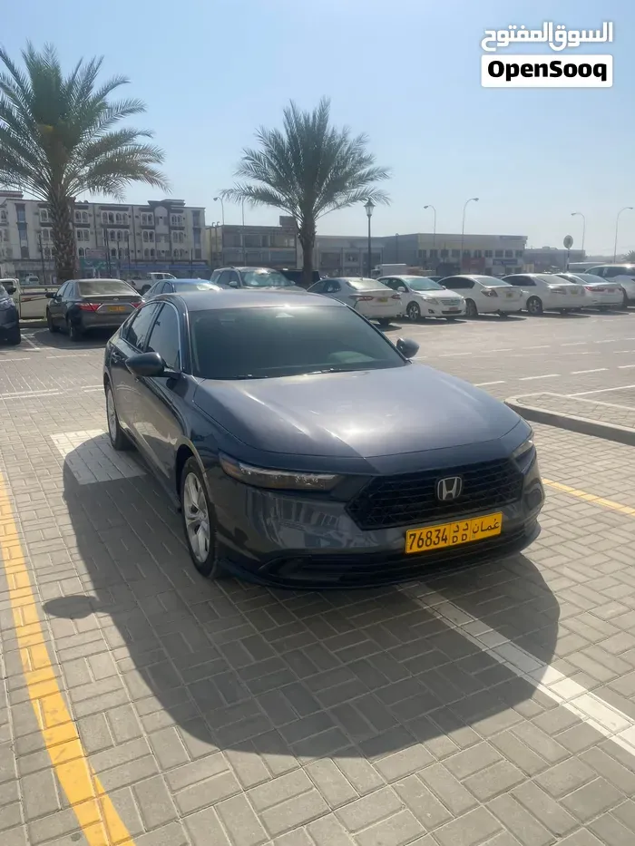 Honda Accord 2023 photo 2