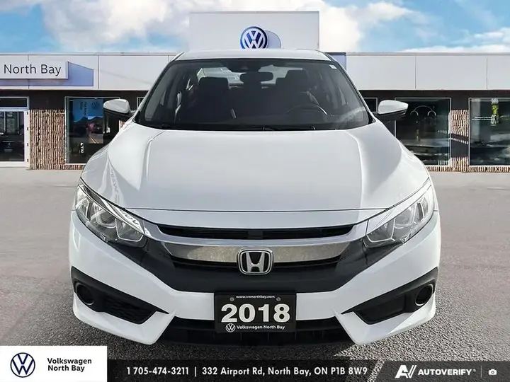 Honda Civic 2018 photo 2