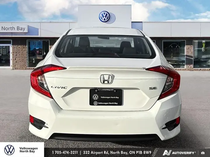 Honda Civic 2018 photo 5