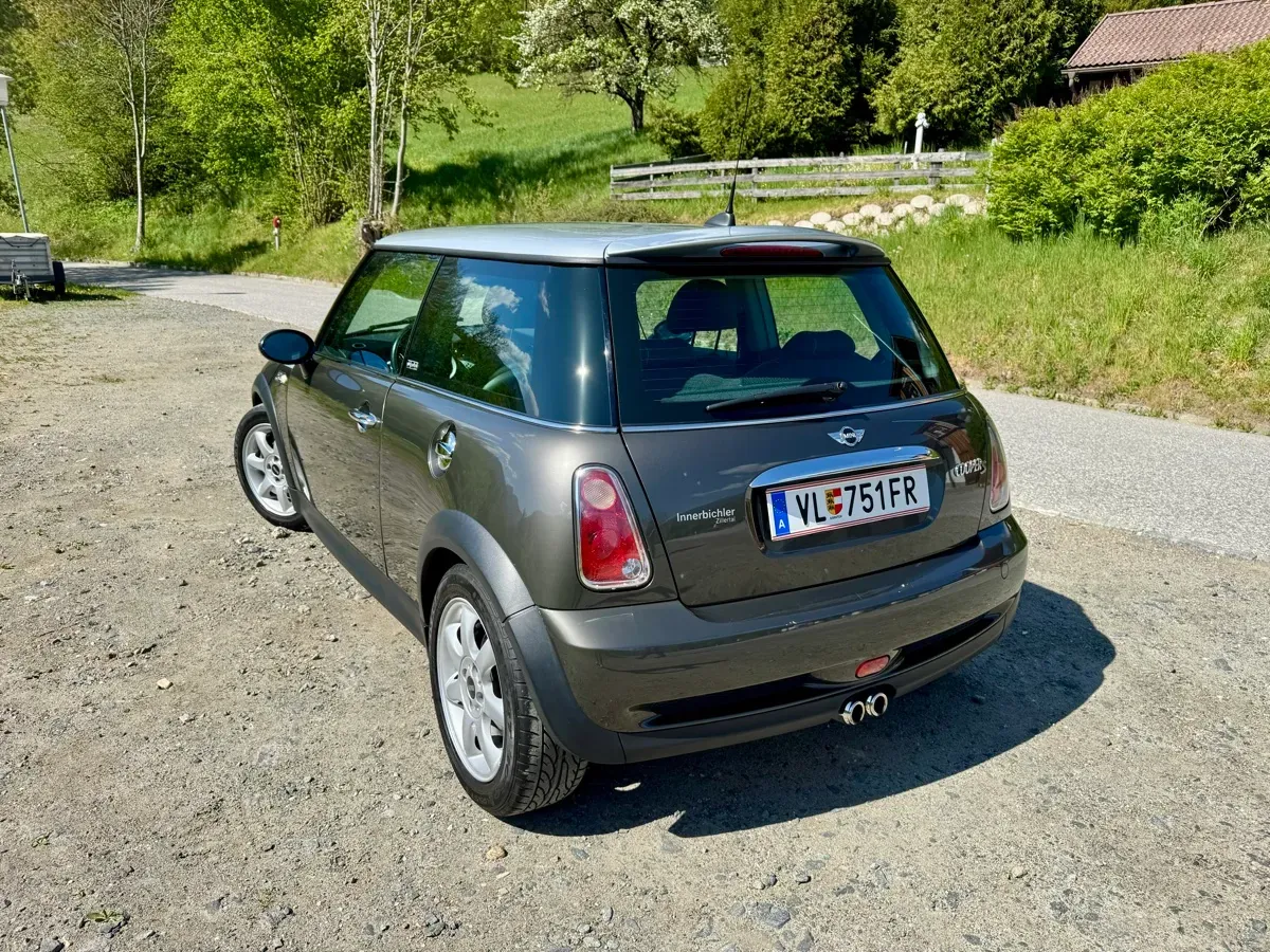 Mini Cooper 2006 photo 3