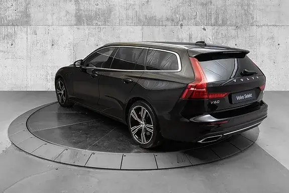 Volvo V60 2022 photo 5