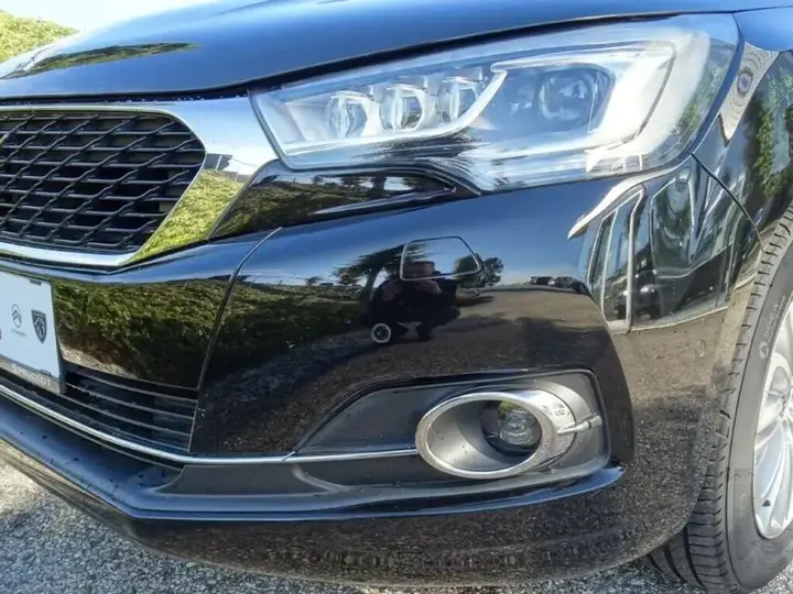 DS Automobiles Ds 4 2018 photo 3
