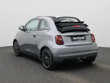 Fiat 500E 2023 photo 2
