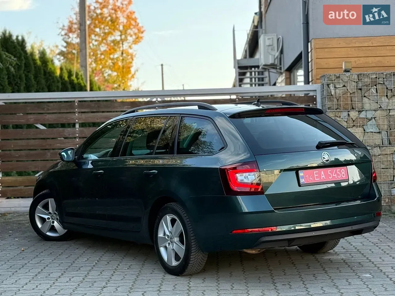 Skoda Octavia 2019 photo 2