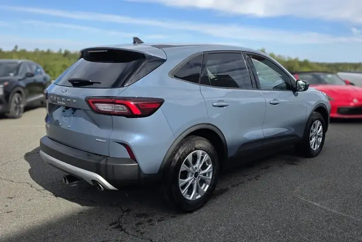 Ford Escape 2025 photo 5