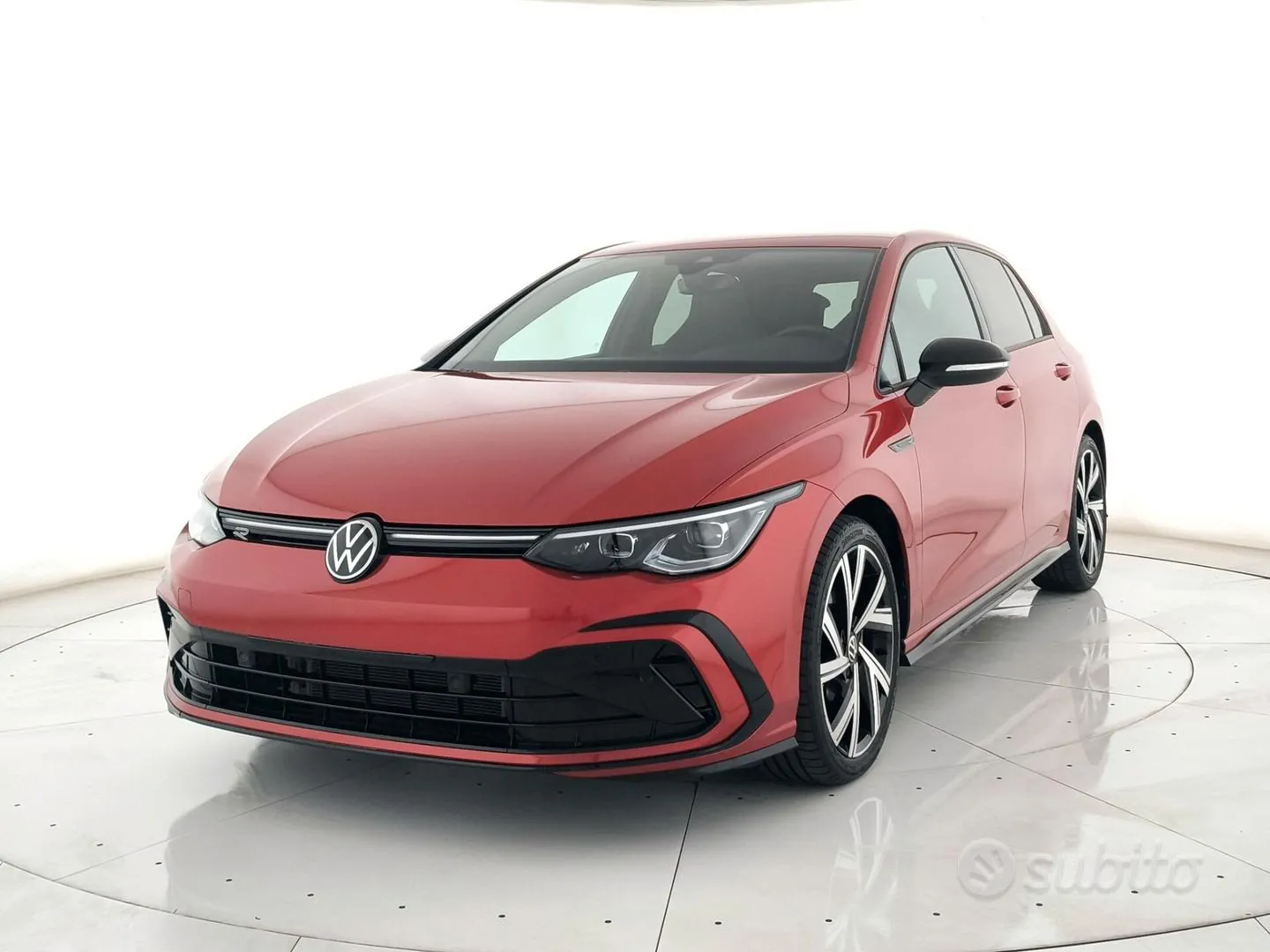 Volkswagen Golf 2024 photo 2
