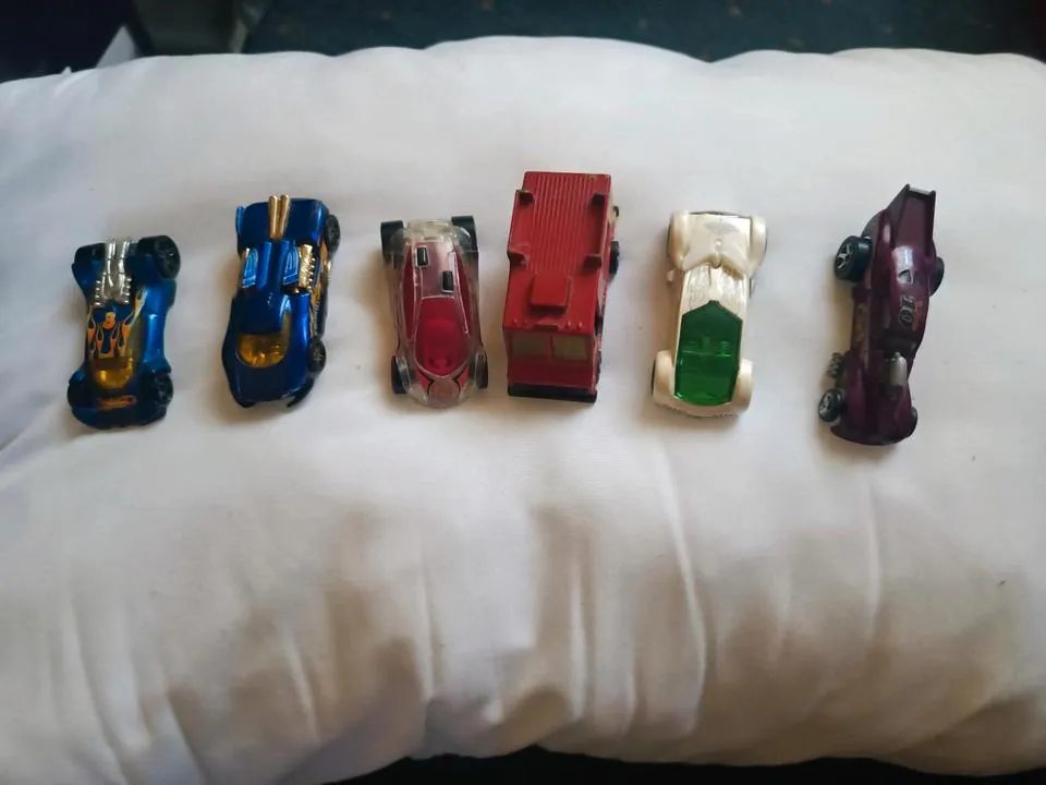 Hot Wheels Autos