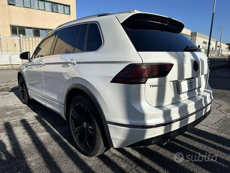 Volkswagen Tiguan 2018 photo 4