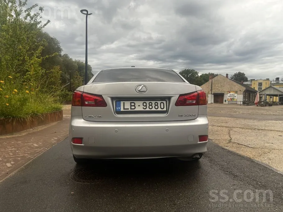 Lexus Is 2008 photo 4