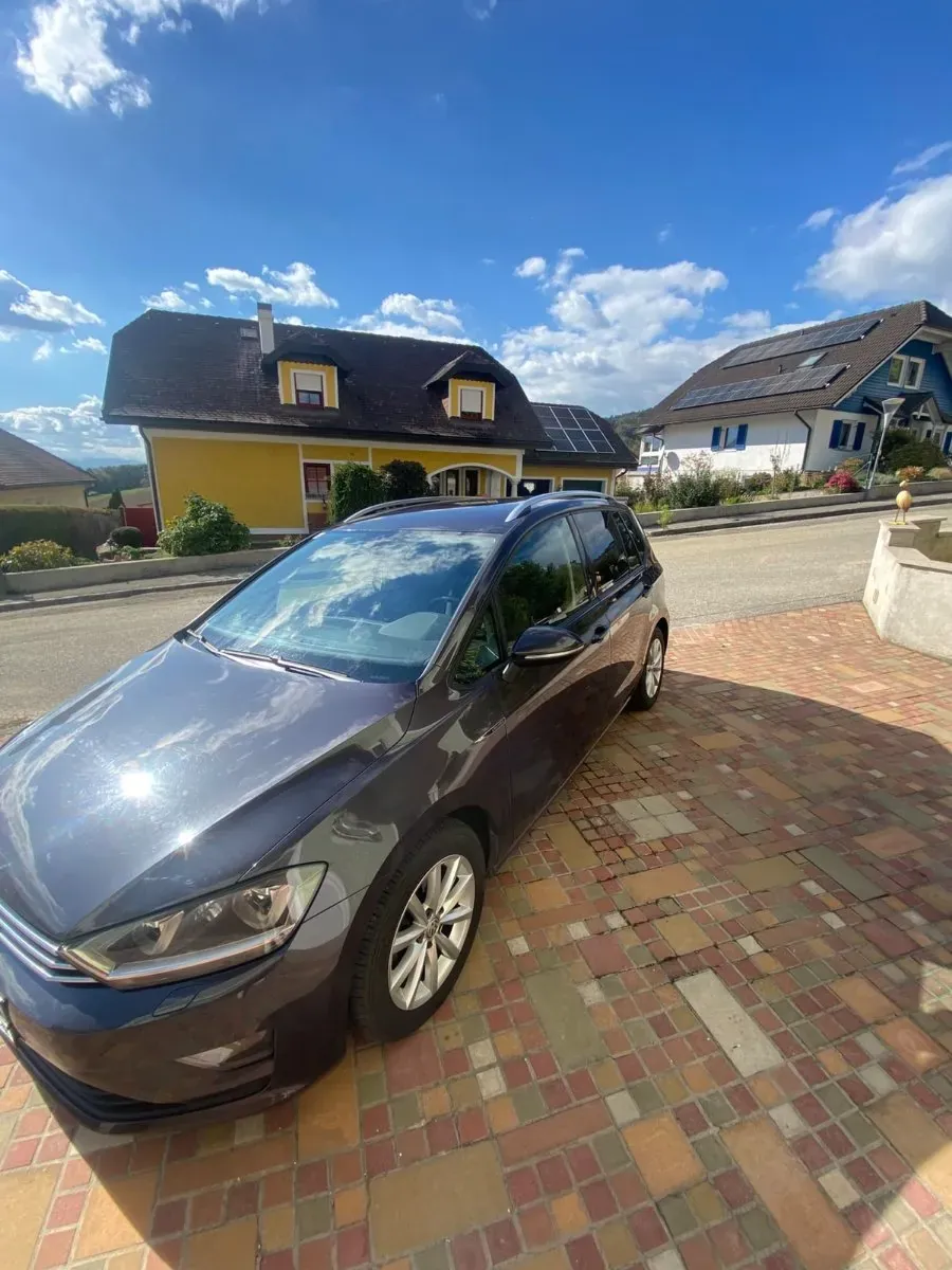 Volkswagen Golf 2015 photo 2