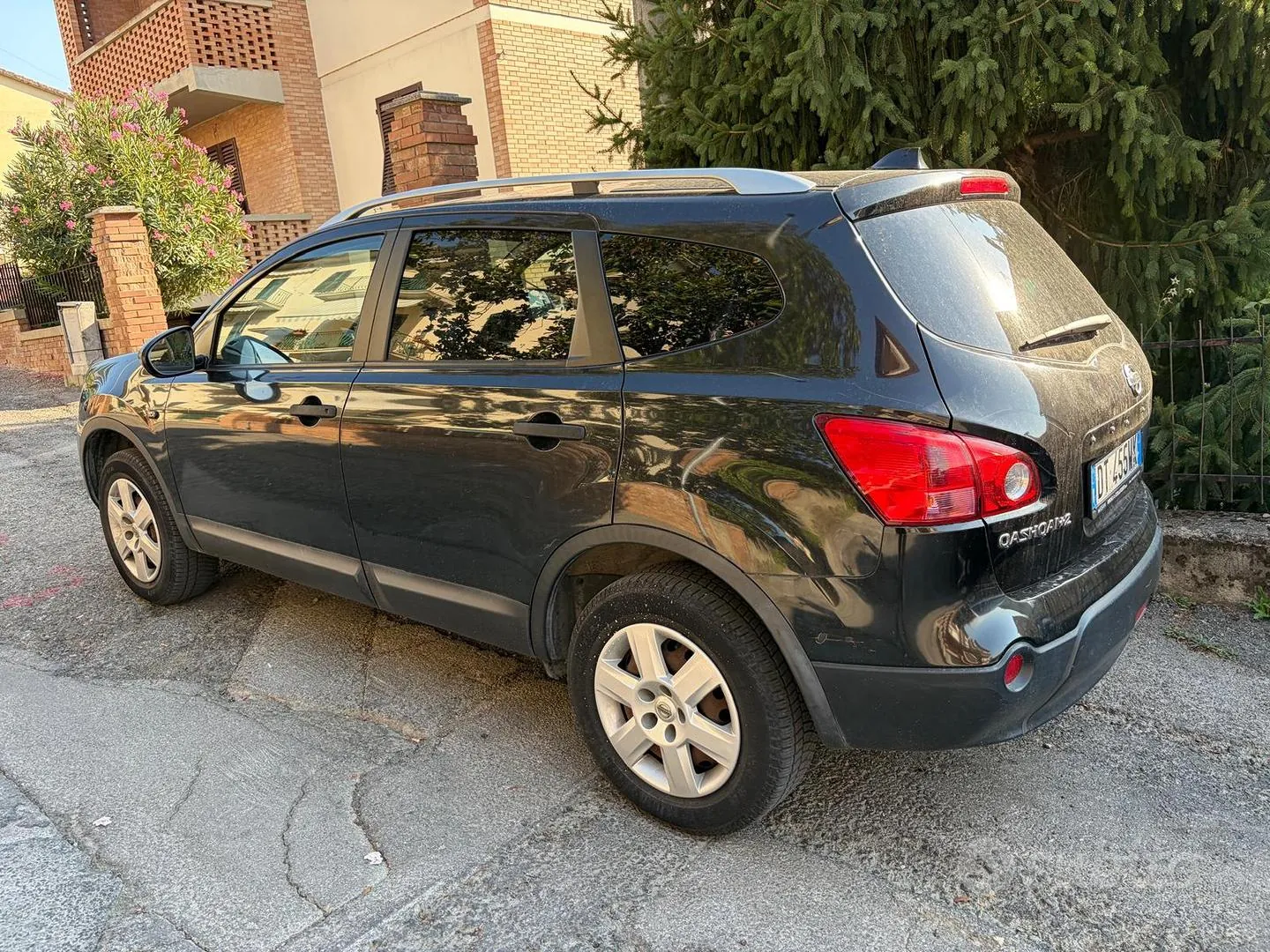 Nissan Qashqai 2009 photo 5