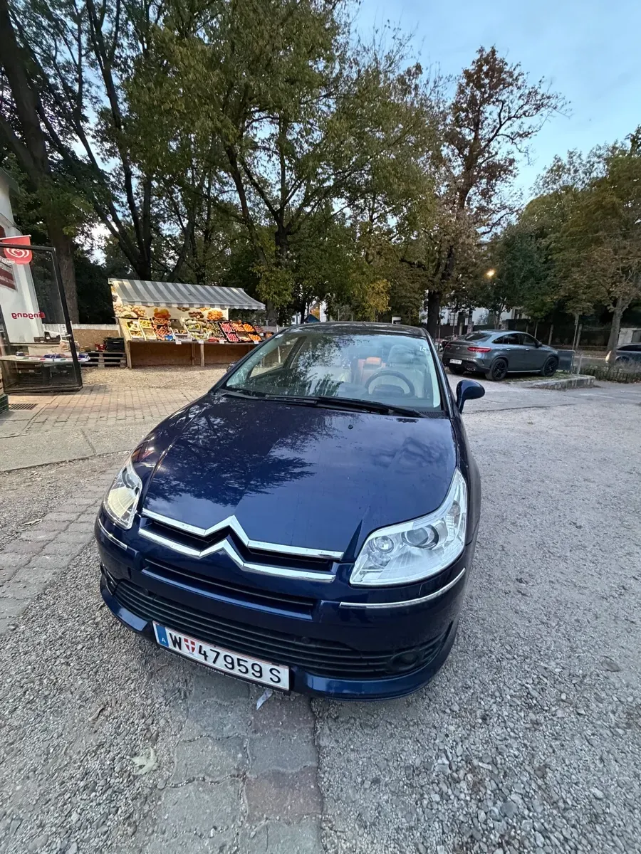 Citroen C4 2006 photo 2
