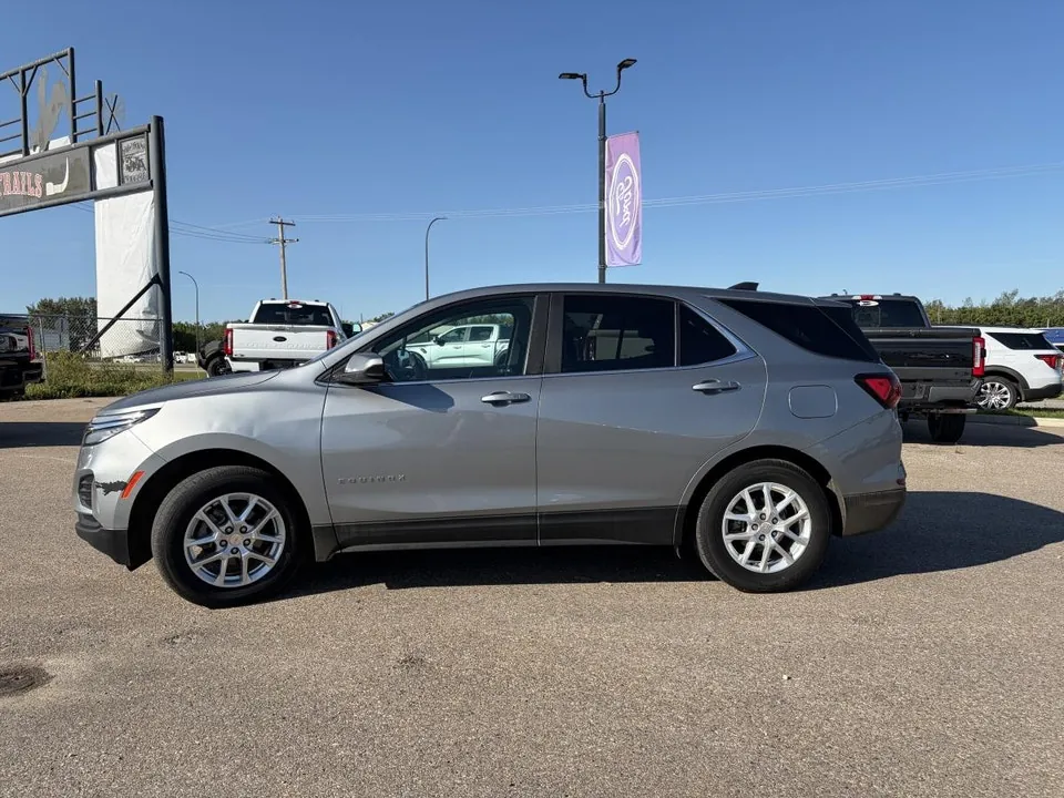 Chevrolet Equinox 2023 photo 3
