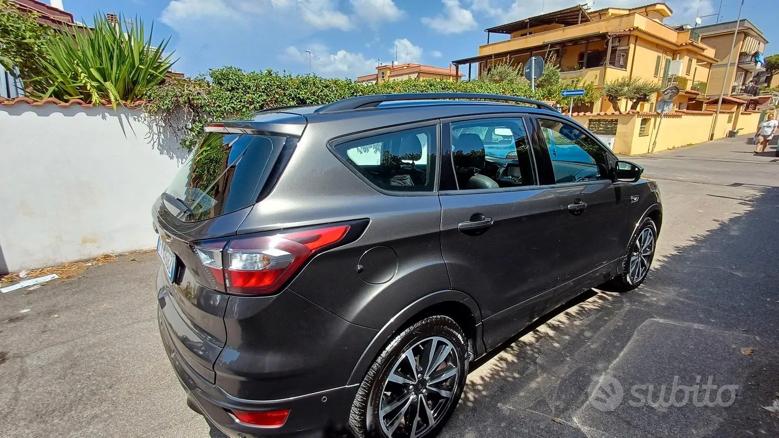 Ford Kuga 2018 photo 2