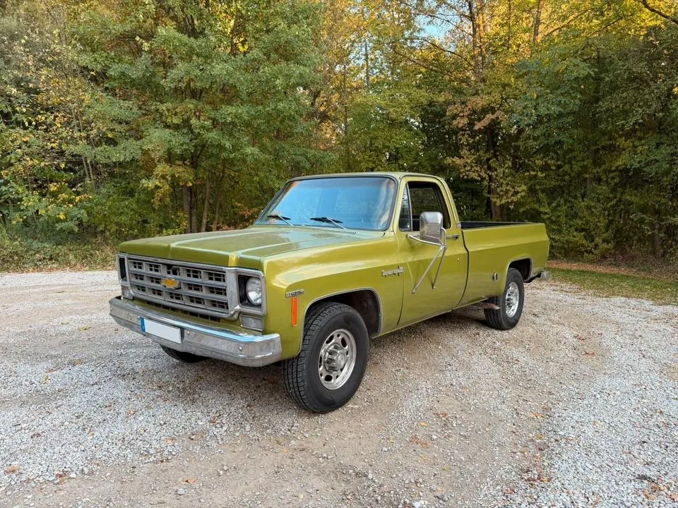 Chevrolet C30